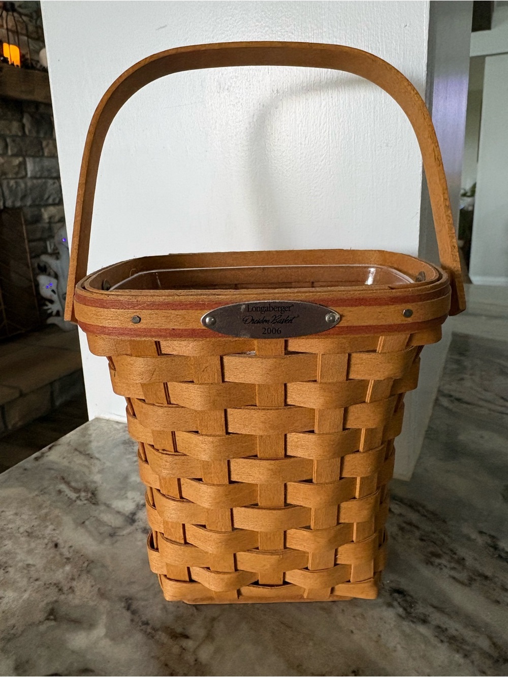 Longaberger 2006 Dresden Basket